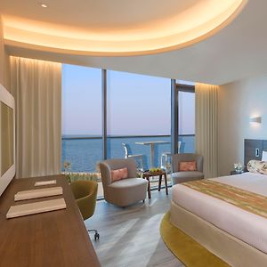 Deluxe Room Balcony Sea View